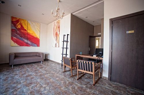 Hotel Luve ซาน อันโตนิโอ เด บานาเกแบร์ ภายนอก รูปภาพ